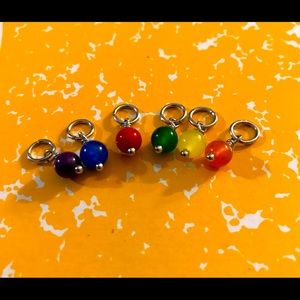 C
-- - Bead Enhancers